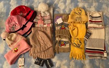 Lotto Stock Sciarpe e Cappelli 50 Pezzi