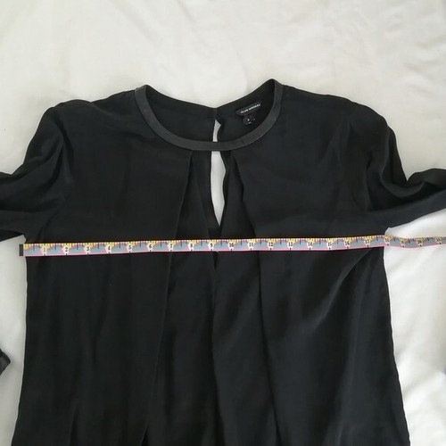 Club Monaco Pleated Keyhole Neck 100% Silk Blouse With Lamb Leather Trim XS - Picture 15 of 16