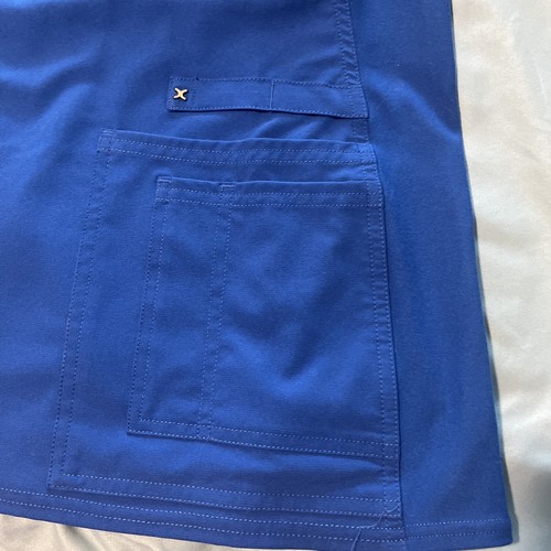 Scrub tops set of 4 ladies royal blue V-neck size M. Cherokee, Sanibel Scrubs - Bild 8 von 24