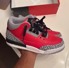 Size 5 - Jordan 3 Retro SE Unite 2020