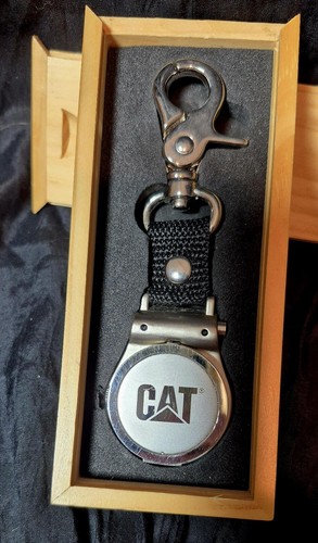 CAT Caterpillar Pocket Watch With Wood Box and Warranty Paper - Promotional Gift - Picture 4 of 6