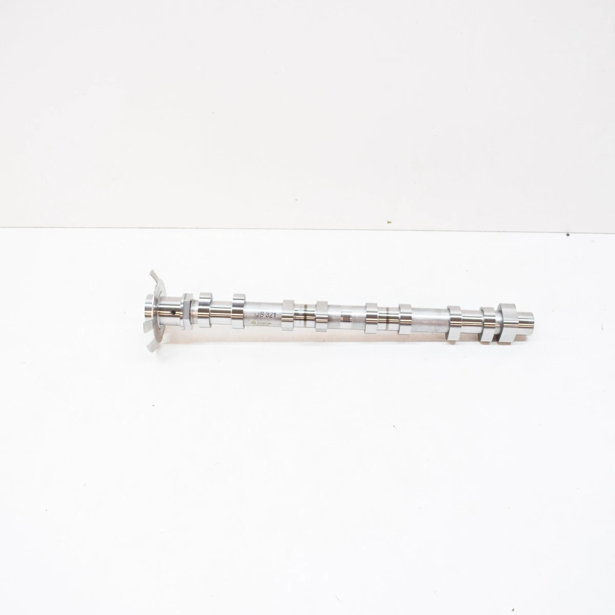 NEW MERCEDES BENZ GLC X253 INTAKE CAMSHAFT A2740501900 ORIGINAL