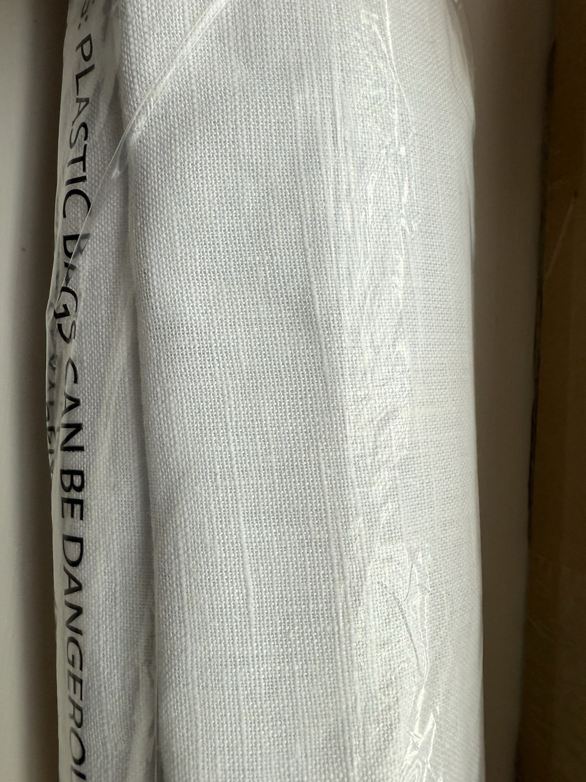 Pottery Barn Emery Linen Cordless BLACKOUT Roman Shade 36x64" - White - NEW