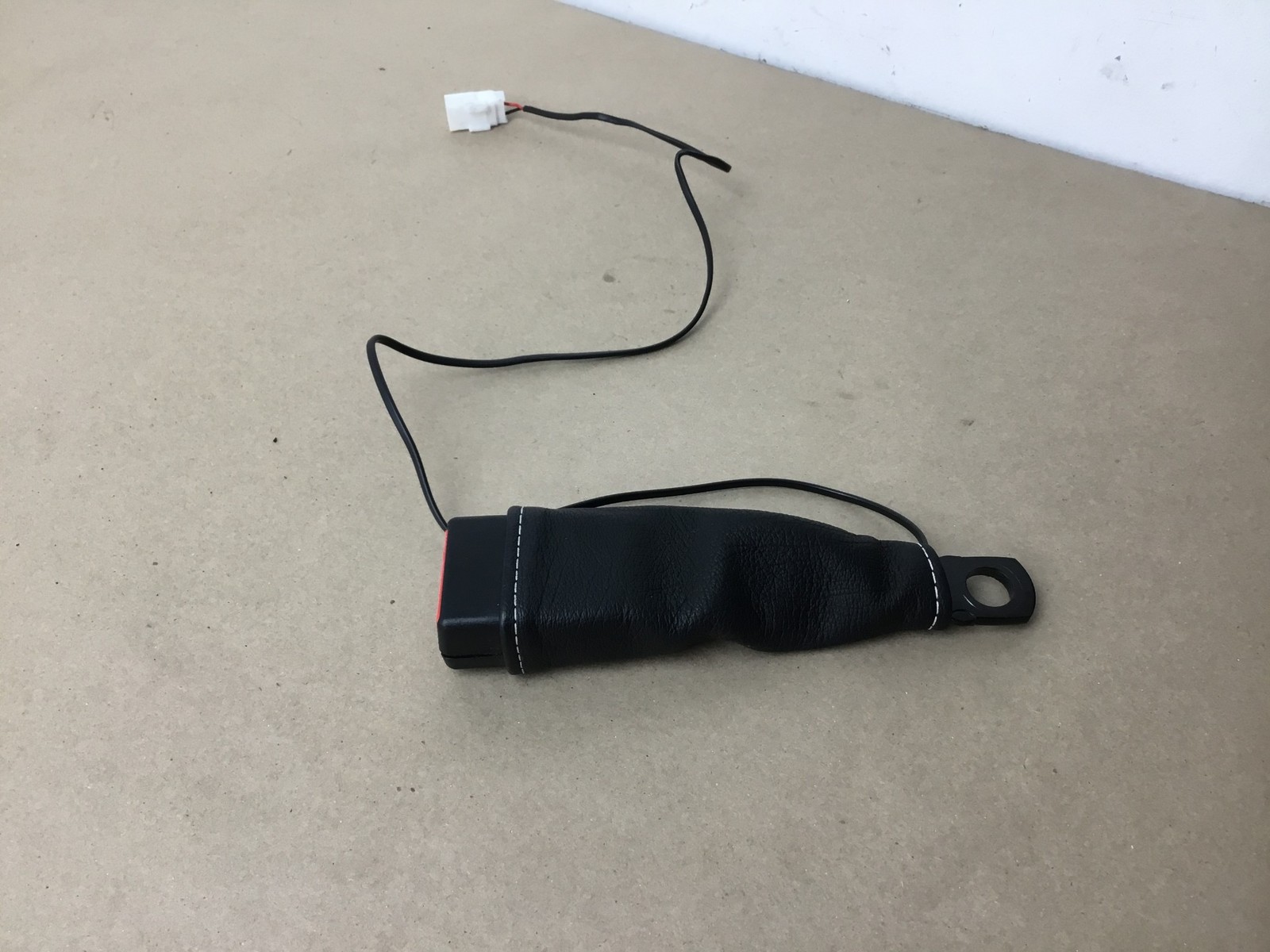 Maserati Granturismo S 2010 Front Left Seat Belt Seatbelt Buckle 08 - 12 :O