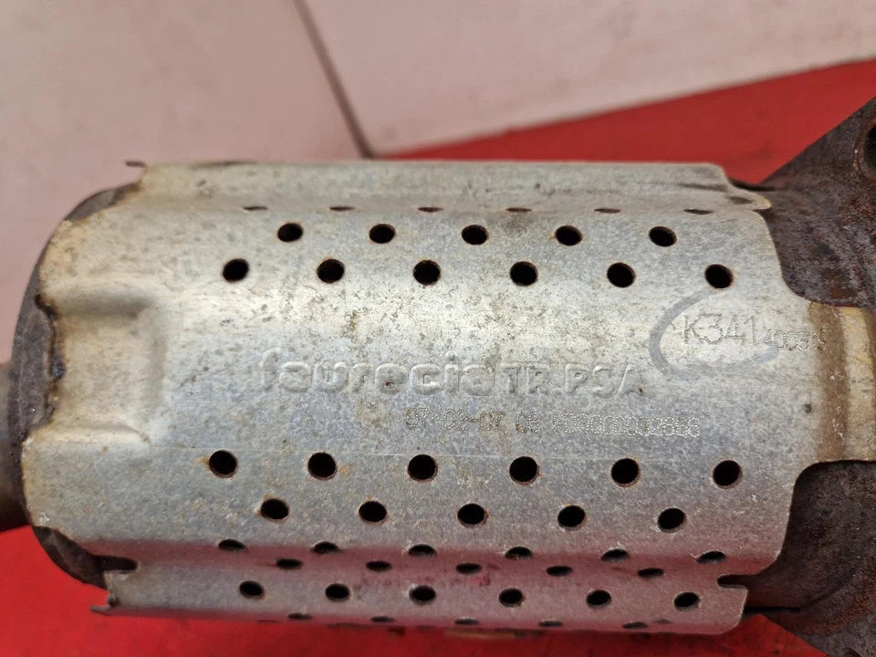 PEUGEOT 207 CATALYTIC CONVERTER CAT 2007 1.4L PETROL ET3J4 (KFU)  - Image 4 of 4