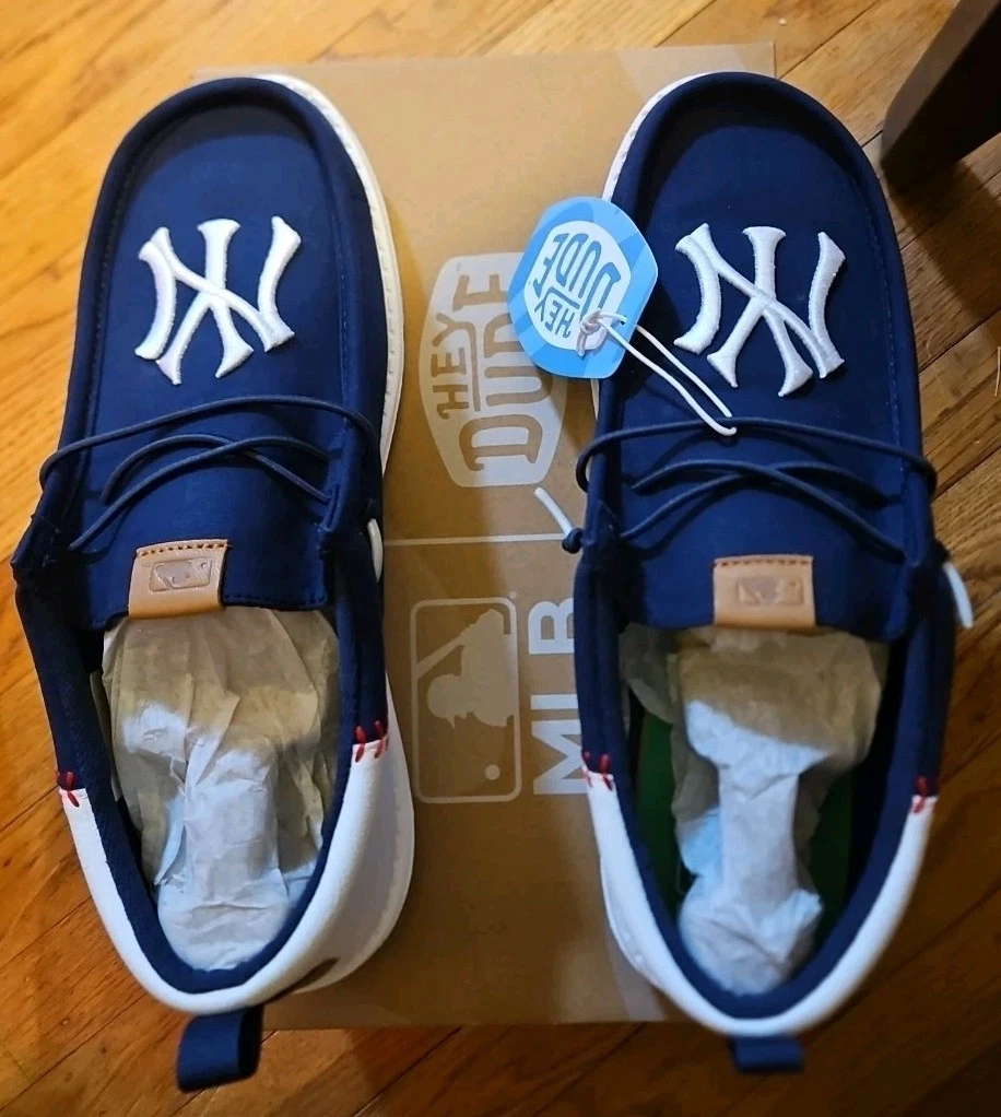 Preços baixos em Tênis Masculino New York Yankees MLB | eBay