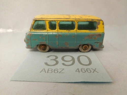 MATCHBOX LESNEY No70 FORD THAMES ESTATE CAR   (390)