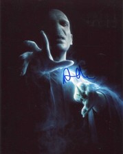 Ralph Fiennes HARRY POTTER autograph, signed photo