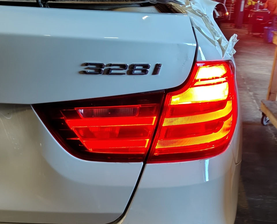 14-16 PILOTO TRASERO DERECHO BMW 328iGT 335i GT (F34) LUZ TRASERA EXTERIOR LUZ TRASERA (LED) Foto 2 de 4