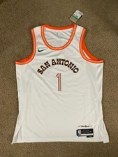 Nike Dri Fit Jersey Mens XL White NBA San Antonio Spurs Victor Wembanyama #1