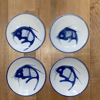 Vtg Blue & White Porcelain Handpainted Koi Carp Fish Sauce Dip Bowl 4  Set Of 4