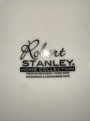 Robert Stanley HOME COLLECTION~11” Christmas/Holiday Plate~Plaid & Pine~Set of 4 - Picture 8 of 10