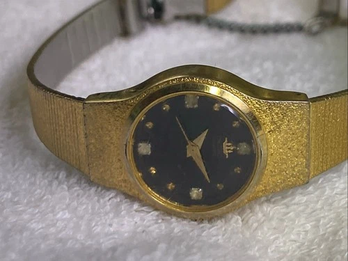 SEIKO Gold Tone Quartz Analog Women's Watch. Not Tested