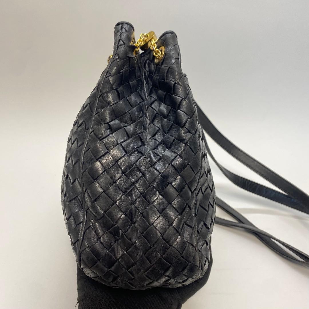 Bottega Veneta Intrecciato shoulder bag black leather Authentic thumbnail 5