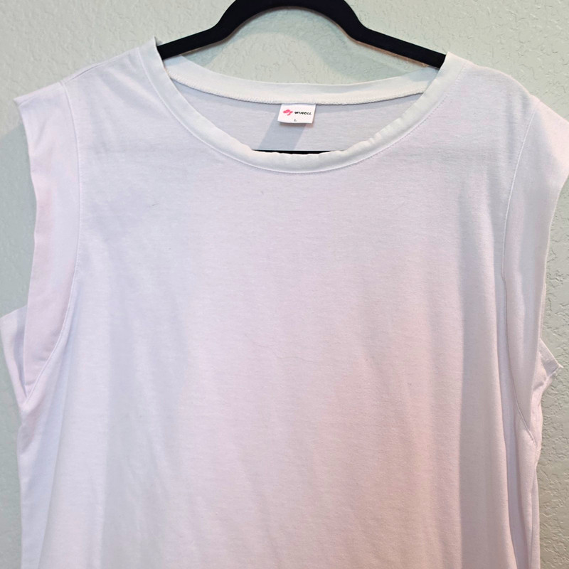 WINOLL Women’s White Sleeveless Tank Top Round Neck Stretch Knit Size L