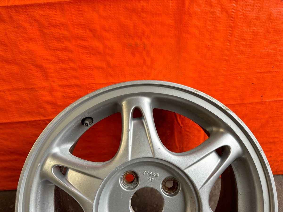 Acura Integra Painted 15 Inch OEM Wheel 1996 42700ST7A21 for
