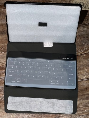 Black Portfolio Keyboard Case for Microsoft Surface Pro 8 2021 - Picture 3 of 3