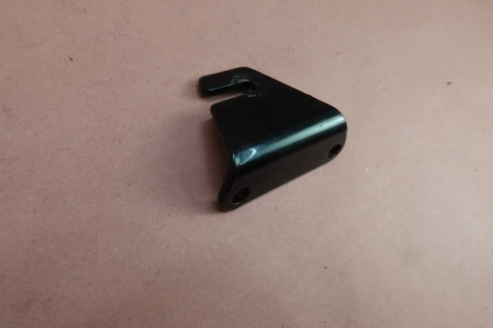 Harley Davidson Softail Slim FLS 2011-2017 soporte de abrazadera de escape Foto 4 de 4