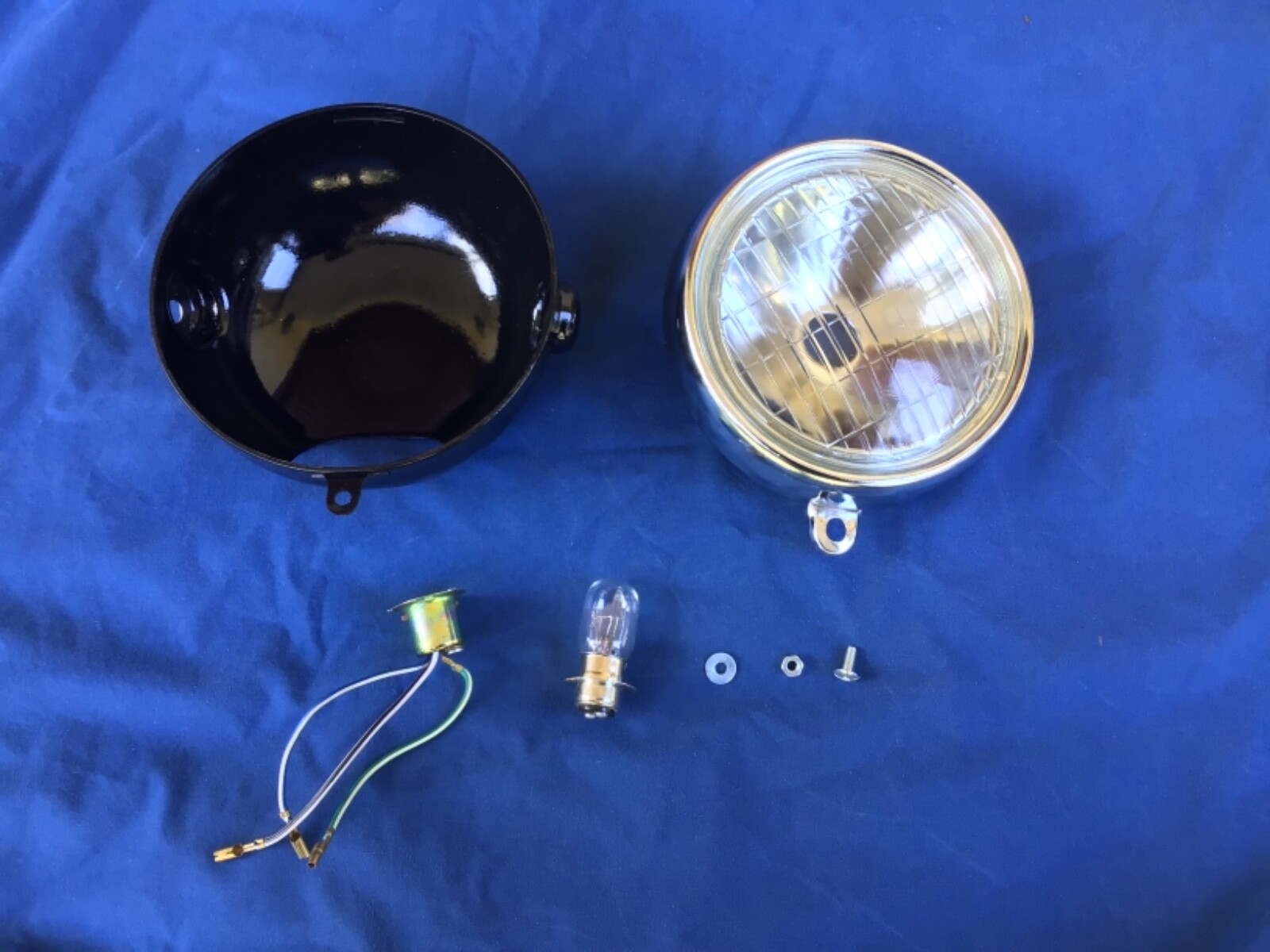 New HEADLIGHT ASSEMBLY fits HONDA 197278 CT70 eBay