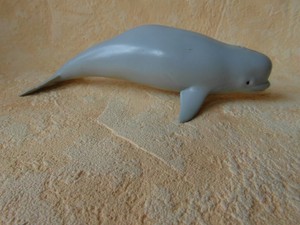 schleich beluga whale