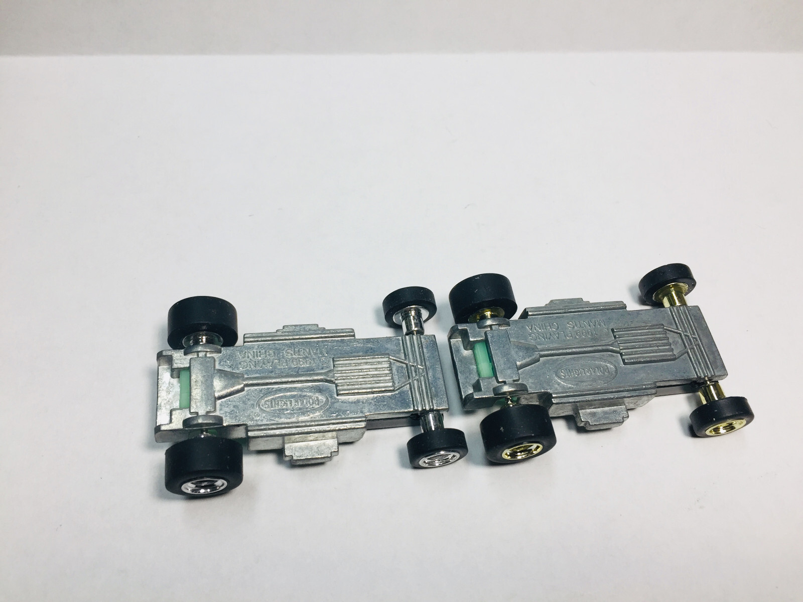 JOHNNY LIGHTNING Pull back chassis Pair LE GOLD & CHROME Wheels eBay