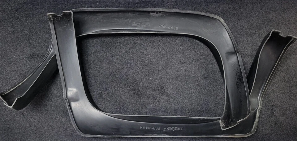 Xenon 8493 & 8494 Black Rear Flares for 99-06 Silverado & Sierra *PAINT TO MATCH Foto 3 de 4