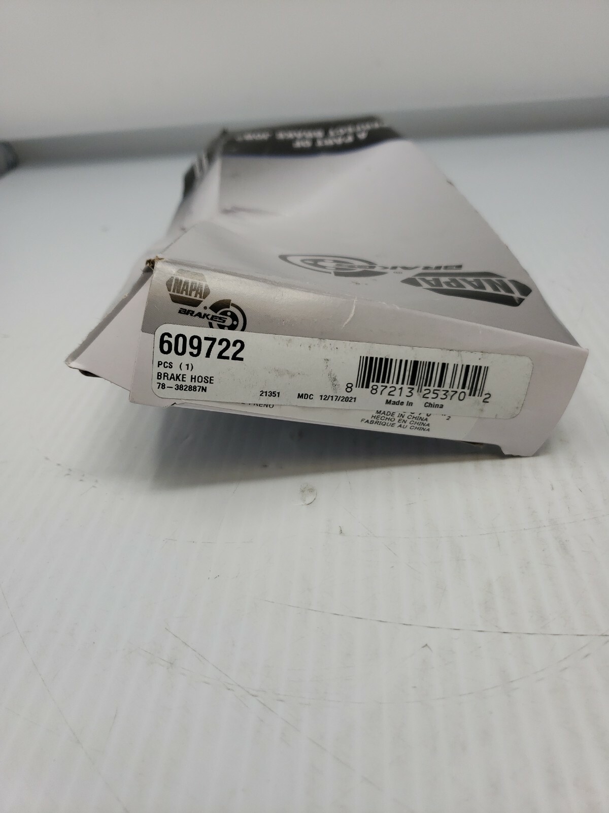 Brake Hydraulic Hose NAPA 609722 Fits 0004 Ford F350 Super Duty for