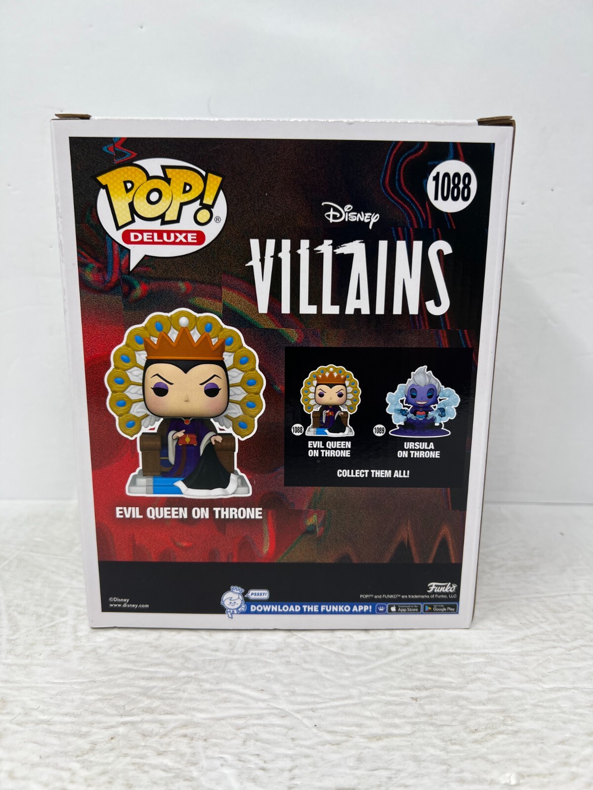 Funko Pop Deluxe Evil Queen on Throne #1088 - Snow White - A