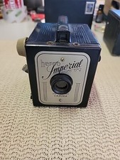 VINTAGE HERCO IMPERIAL 620 SNAP SHOT CAMERA W/ STRAP