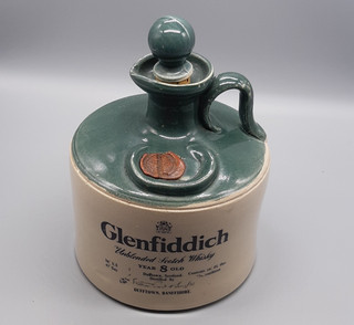 Vintage Glenfiddich Stoneware Jug with Stopper (H15)
