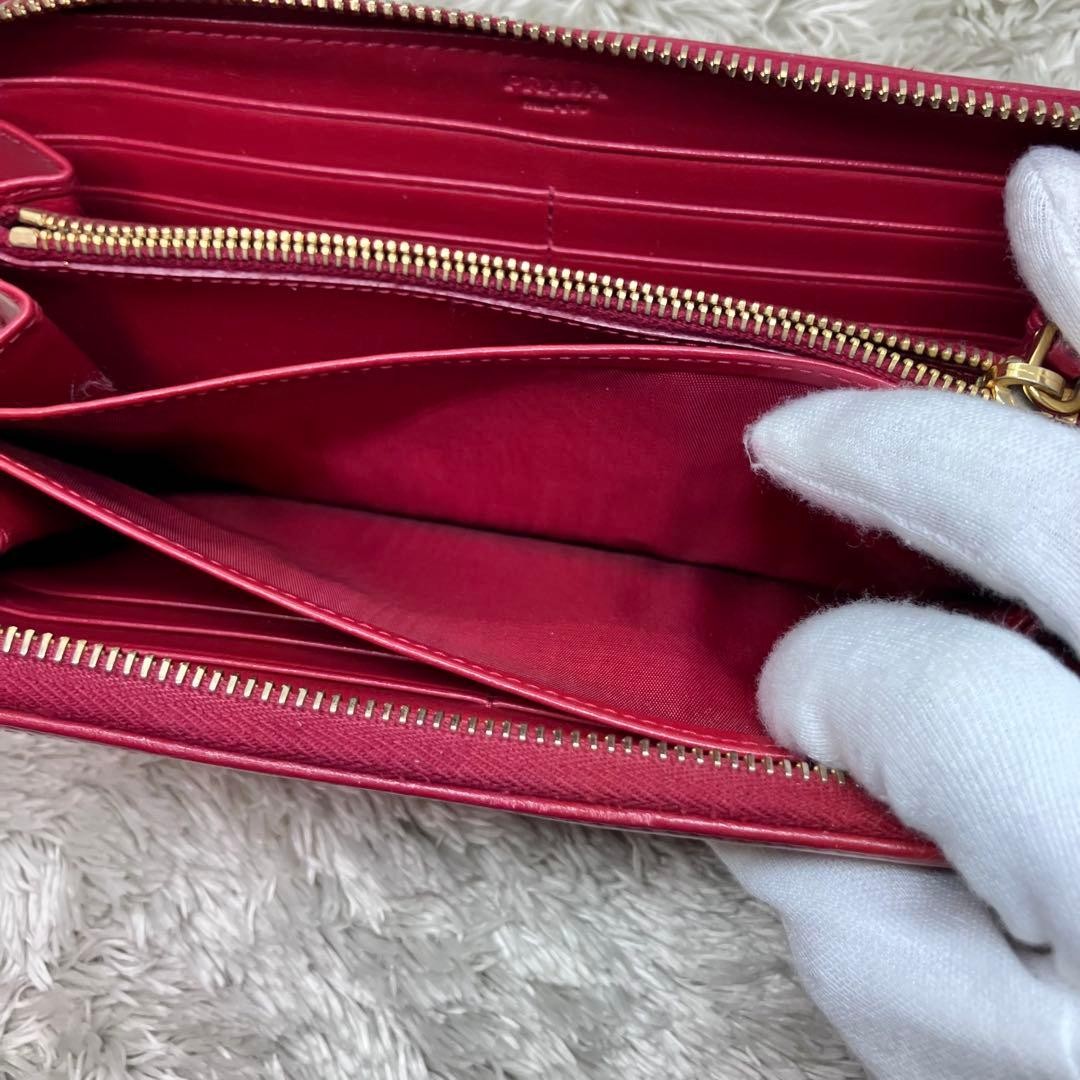 Excellent Condition PRADA Quilted Nylon Round Zip Metal Logo From Japan Prada