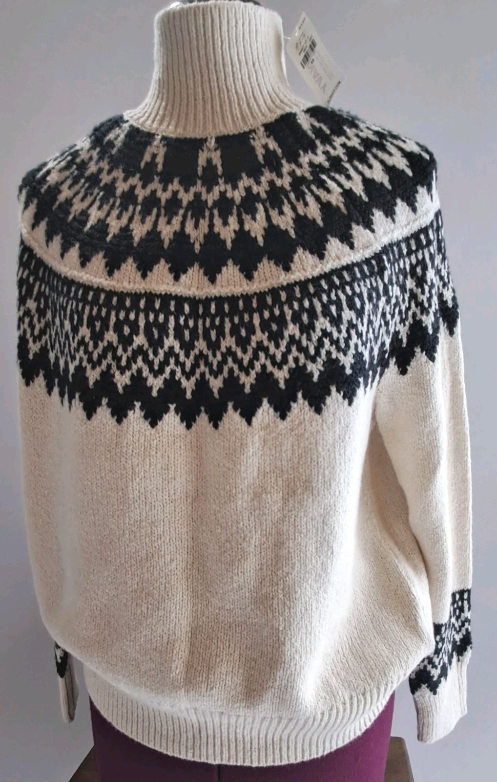 Nwt Old Navy Womens Fair isle Yoke Sweater Mock Neck Beige Black  XS  Holidays