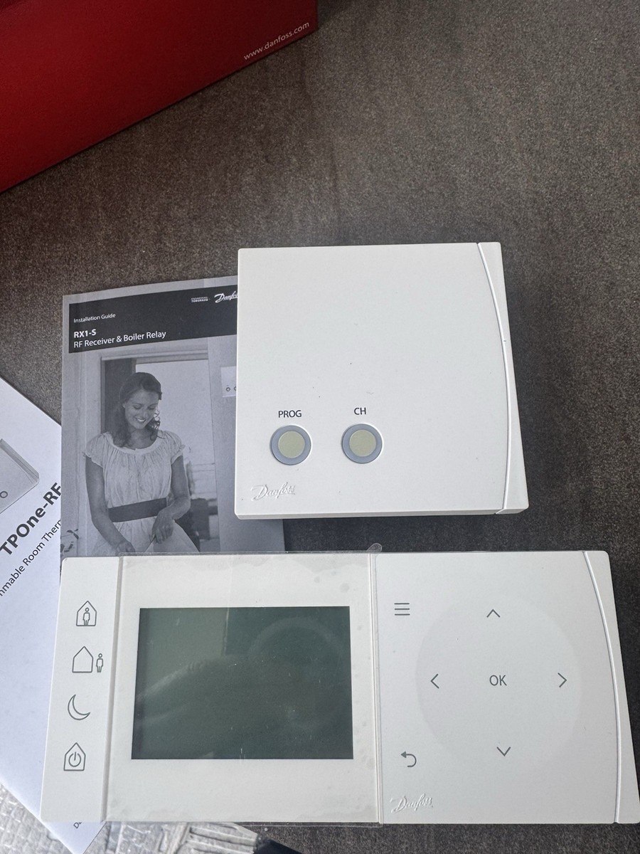 Digital Thermostat Danfoss Wireless Thermostat And Receiver