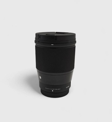 Sigma 16mm F1.4 DC DN - Fuji X Mount