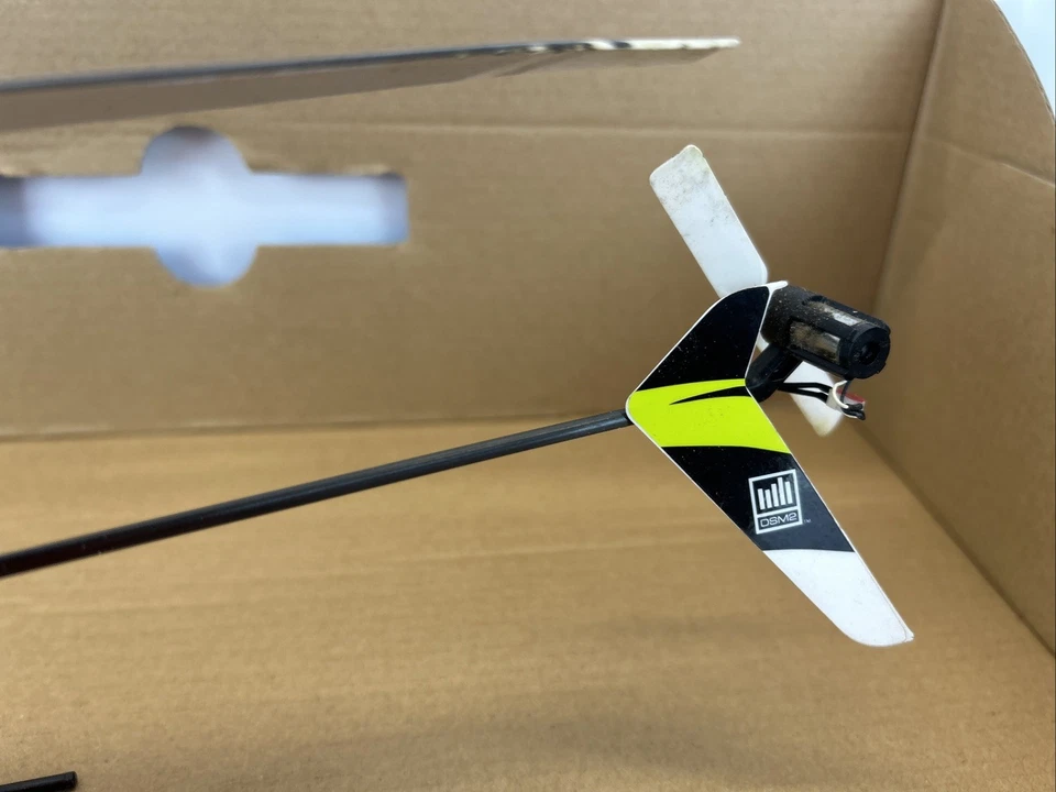 E-Flite Blade 120 SR RC Helicopter RTF Kit – As-Is Untested Broken Parts - Image 3 of 4