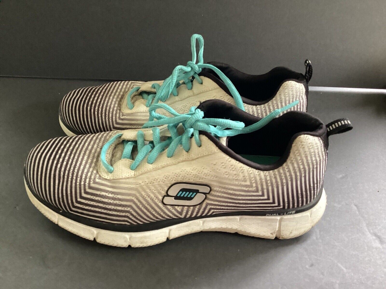 #17 Sket Nit Sketcher Sneaker Shoes Sz 8.5M image 4