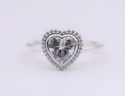 Size 7.5/56 Authentic PANDORA Sparkling Love Heart Silver Ring