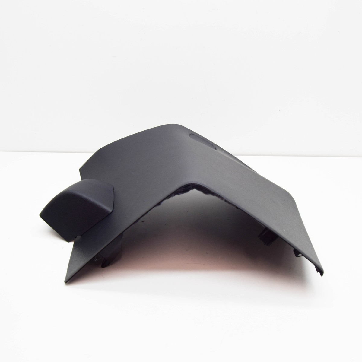 NEW MERCEDES-BENZ VITO W447 RIGHT SIDE D-PILLAR TRIM