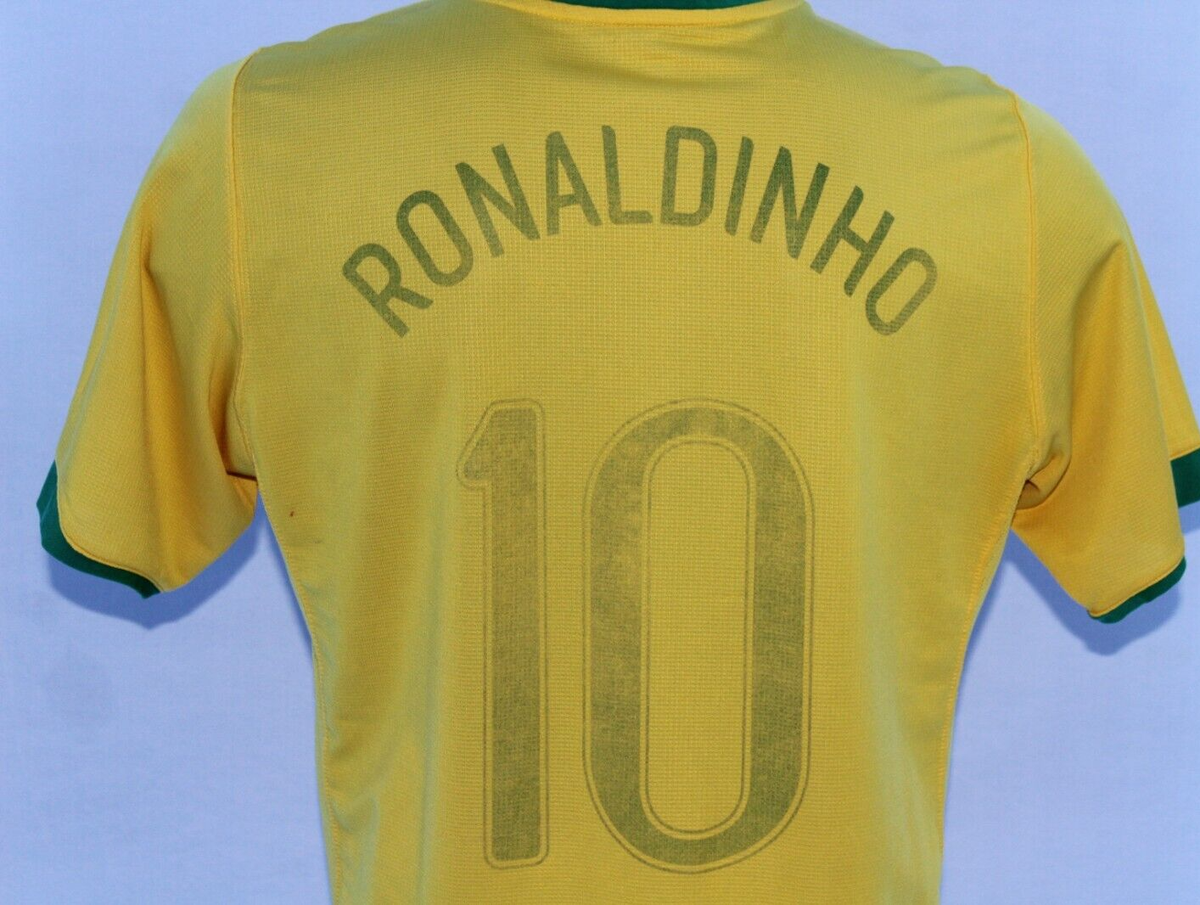 Brasil Jersey Team Authentic Nike Size Large 2006 #10 RONALDINHO