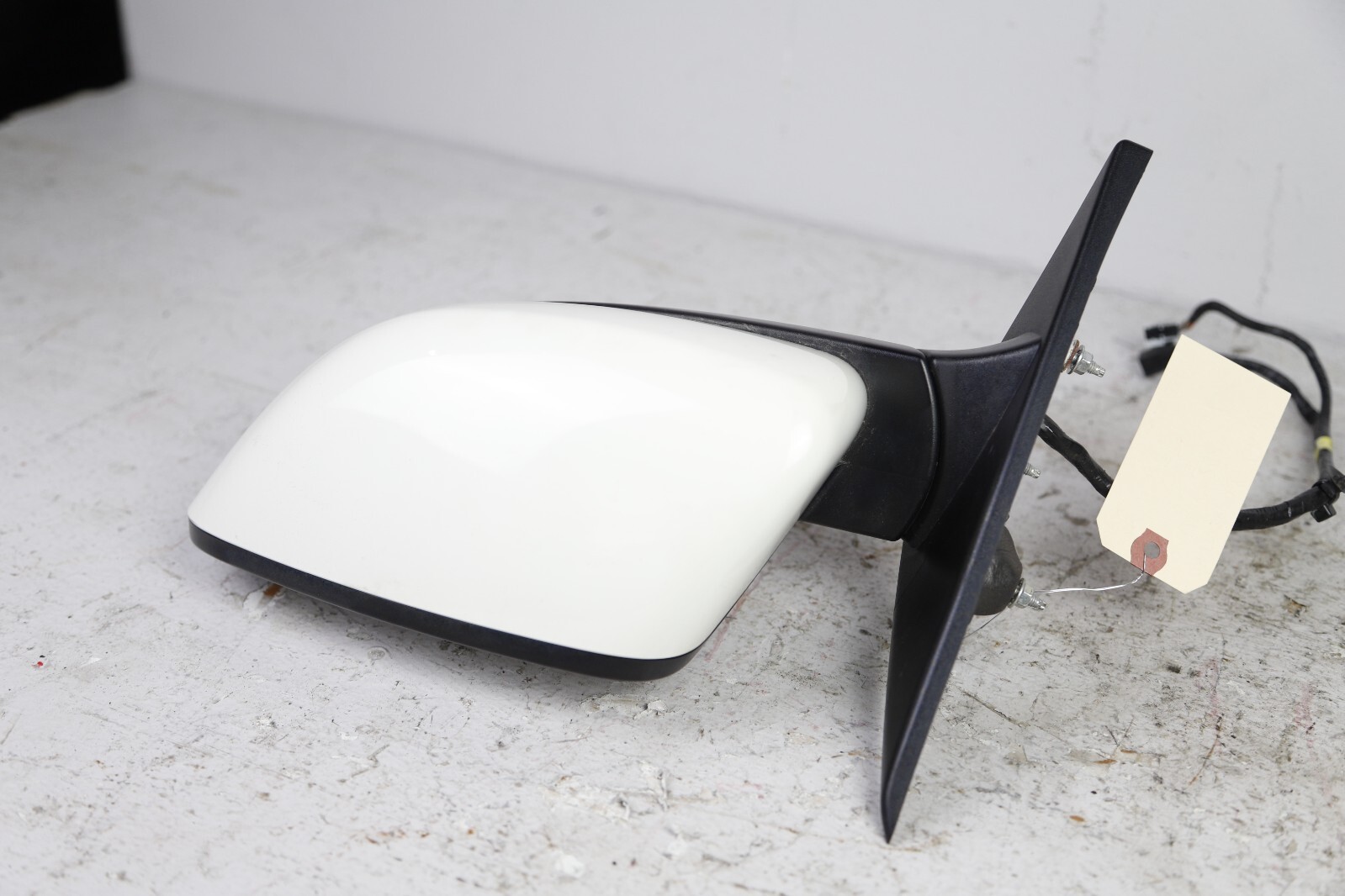 14-17 Maserati Ghibli Left Driver Side Mirror Door Rear View Fold Heated White