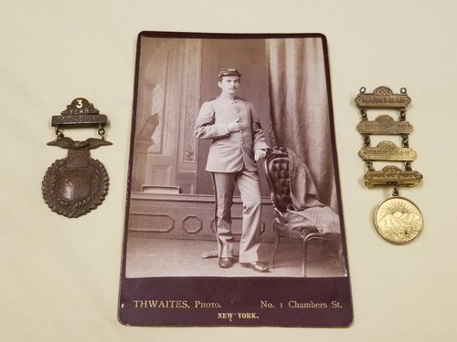Indian War Era New York National Guard Marksman Medal Group Ladder Badge & Image - Picture 5 of 12