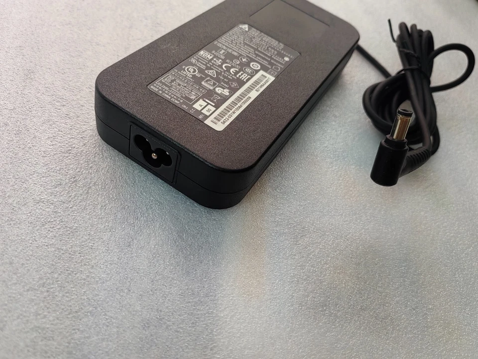 Cargador Original Para Intel NUC NUC11TNK Mini PC 120W Delta 19V 6.32A ADP-120RH D Foto 4 de 4