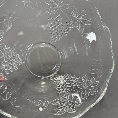 Juego de 10 tazas de ponche Anchor Hocking vintage con patrón de hoja de uva transparente - Imagen 4 de 11