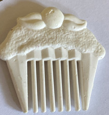 1989 Cherry Merry Muffin White Comb 2027 Chocolottie Vtg 80s