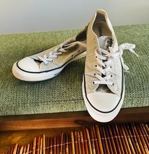 Converse Chuck Taylor All Star Silver  Gold Glitter Sneaker - Size W10, M8