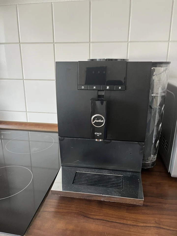 JURA ENA 4 (EA) Full Metropolitan Black Kaffeevollautomat Kaffeemaschine