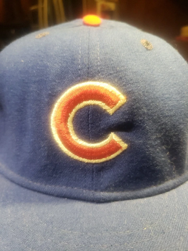 VINTAGE CHICAGO CUBS NEW ERA PRO MODEL FITTED 7 1/8 HAT CAP WOOL MEN MLB  - Image 4 of 4