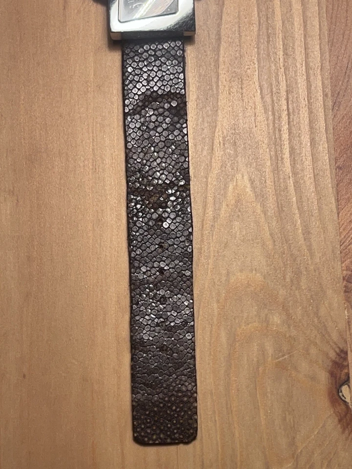 Roberto Cavalli Vintage Stingray Leather Watch 2003 - Image 4 of 4