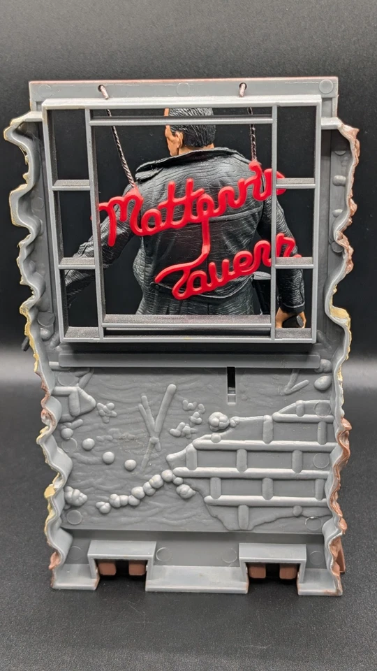 Marvel Select The Punisher 7” Action Figure Diamond Special Collector Edition - Image 4 of 4