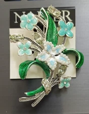 New Napier Silver Tone Blue Flower Bouquet Crystal Pin